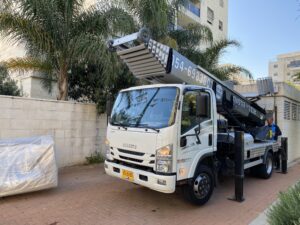 הובלות בשרון